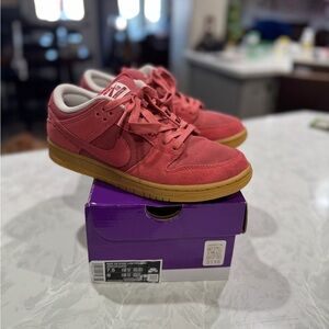 Nike SB Dunk Low Pro PRM Adobe/Adobe Phantom Sneakers